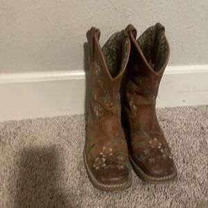 Brown Embroidered Cowboy Boots